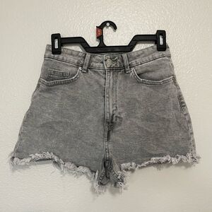 H&M Divided Gray High Rise Denim Cutoff Shorts Size US 4